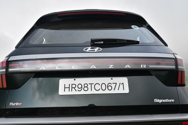 Rear View Image - 5913