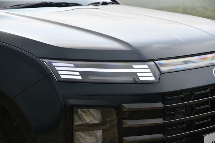 Hyundai Alcazar Headlight