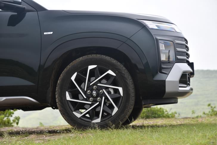 Hyundai Alcazar Alloy Wheels