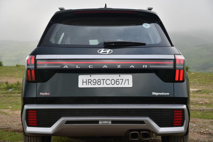 Hyundai Alcazar Rear View