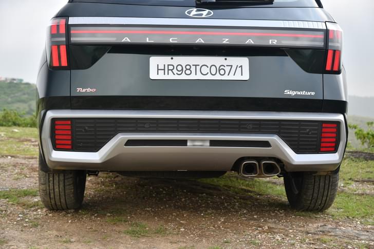 Hyundai Alcazar Rear View