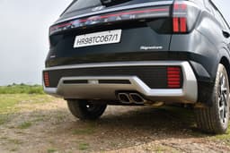 Hyundai Alcazar Rear View