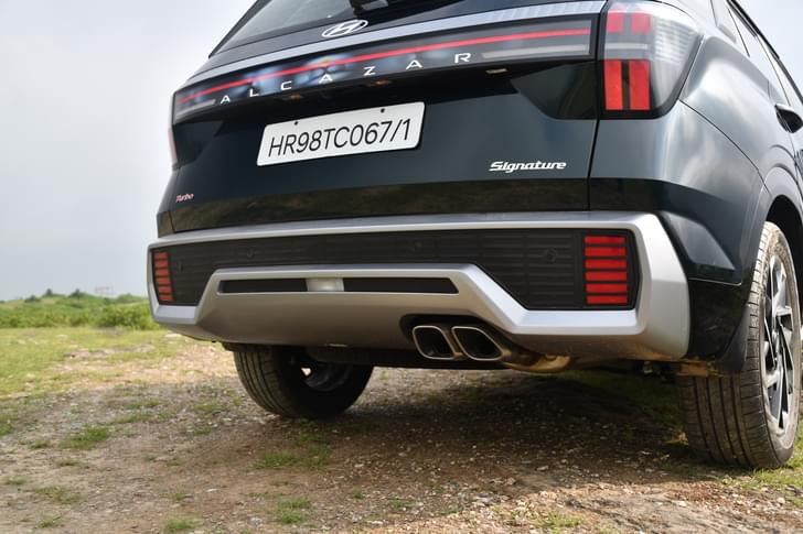 Hyundai Alcazar Rear View