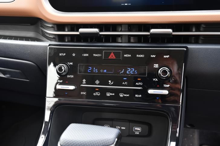Hyundai Alcazar Dashboard