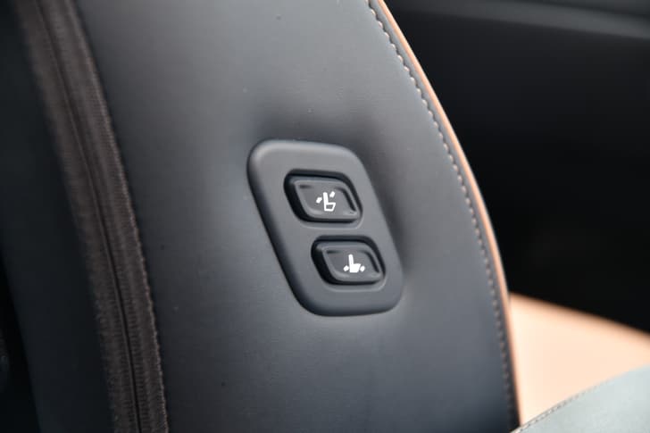 Hyundai Alcazar Adjustable Lumbar Support