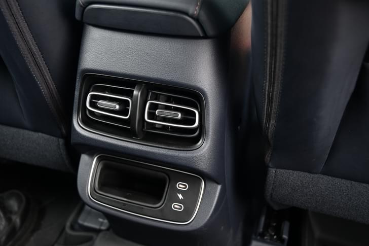 Hyundai Alcazar 2Nd Row Ac Vent