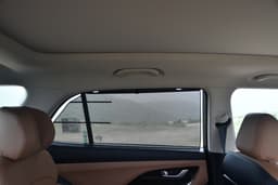 Hyundai Alcazar Rear Quarter Glass