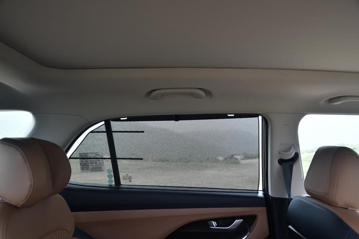 Hyundai Alcazar Rear Quarter Glass