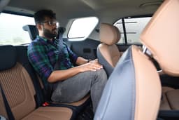 Hyundai Alcazar Second Row Seats