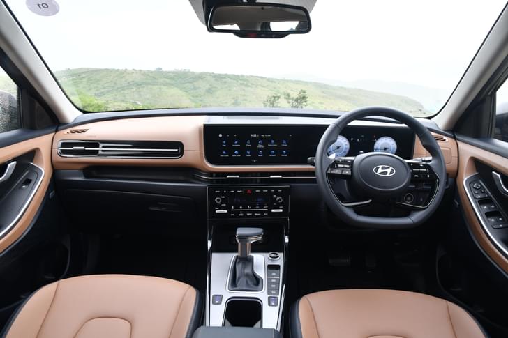 Hyundai Alcazar Dashboard
