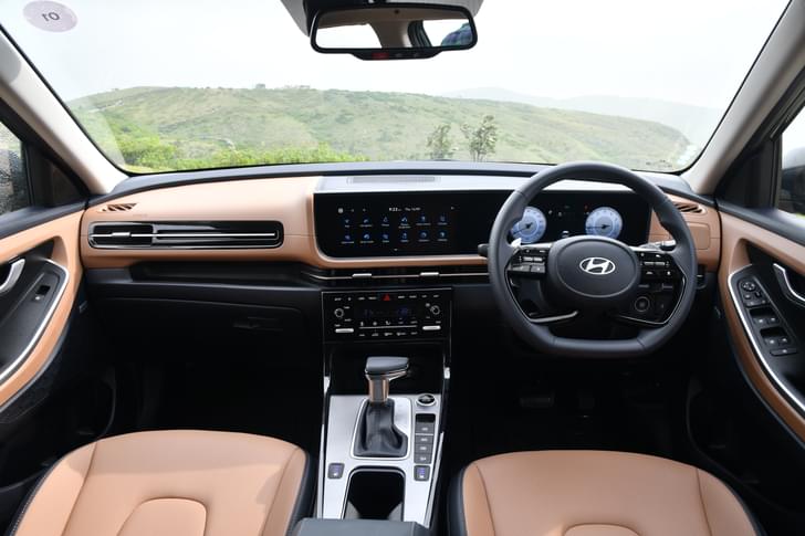 Hyundai Alcazar Dashboard