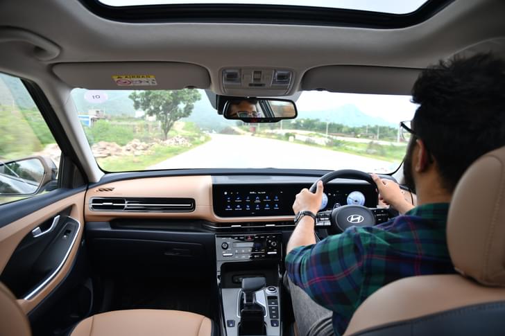 Hyundai Alcazar Dashboard