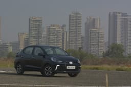 Hyundai Aura Front Right Three Quarter