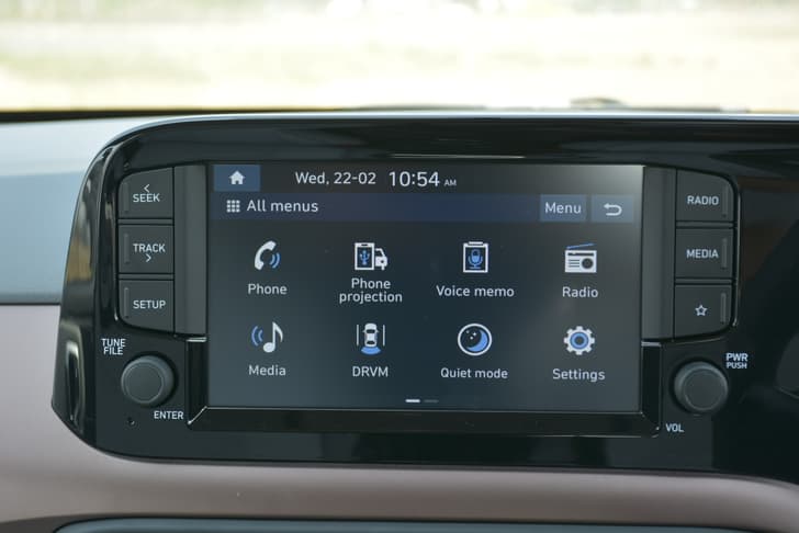 Hyundai Aura Infotainment System
