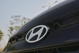 Hyundai Aura Color Black
