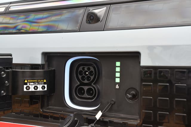 Open Fuel Lid Image - 29348