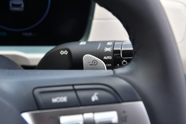 Steering Wheel Image - 744