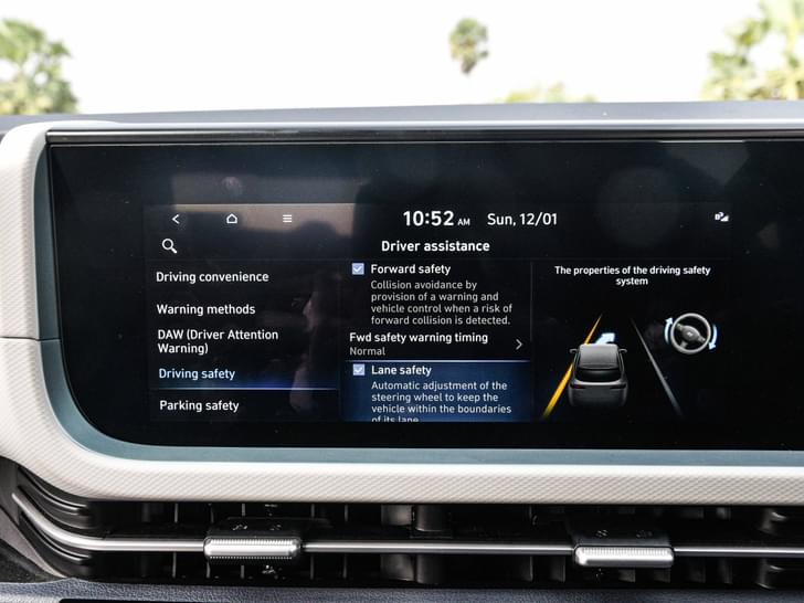 Hyundai Creta Electric Infotainment System