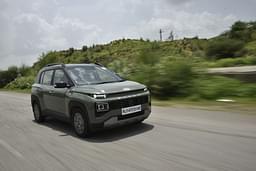 Hyundai Exter Front Right Three Quarter