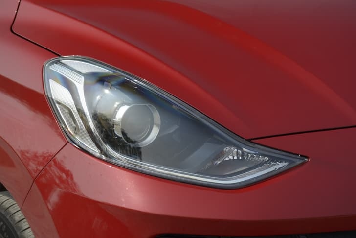 Hyundai Grand I10 Nios Headlight