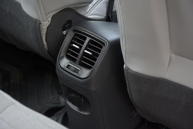 2nd Row Ac Vent Image - 10940