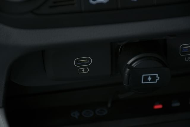 Charging Ports Image - 10957