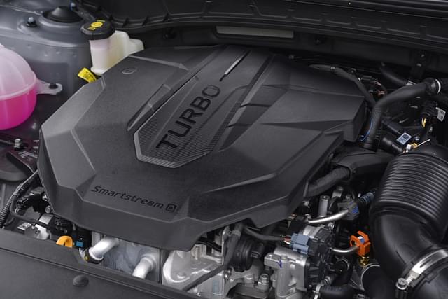 Open Bonnet Engine Shot Image - 12222