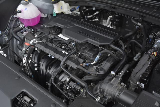 Open Bonnet Engine Shot Image - 13251