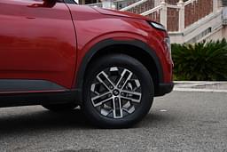 Hyundai Venue Alloy Wheels