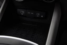 Hyundai Venue 12v Power Outlets