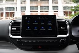 Hyundai Venue Dashboard