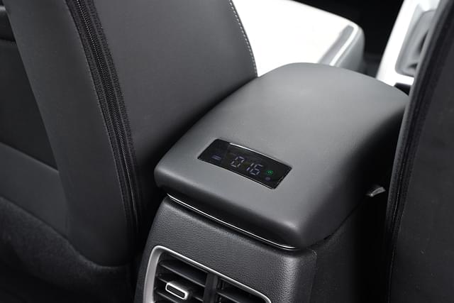 Storage Armrest Image - 3499