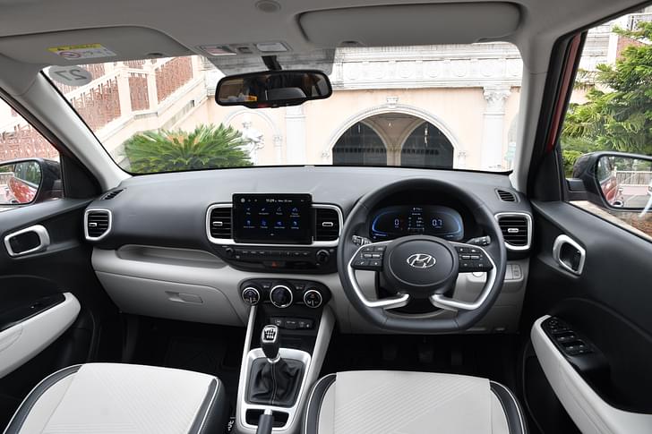 Hyundai Venue Dashboard
