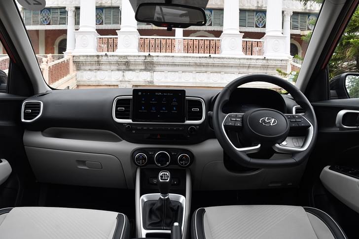 Hyundai Venue Dashboard