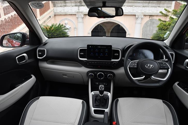 Hyundai Venue Dashboard