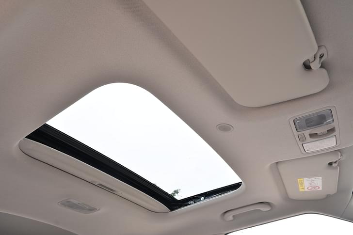 Hyundai Venue Sunroof