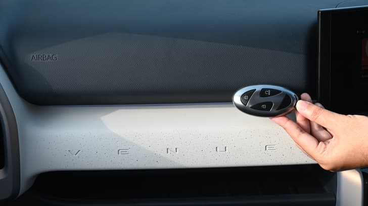 Hyundai Venue Dashboard