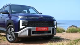 Hyundai Venue Front Right Three Quarter