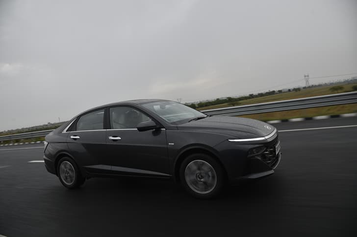 Hyundai Verna