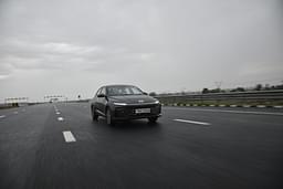 Hyundai Verna Front View