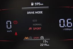 Hyundai Verna Dashboard