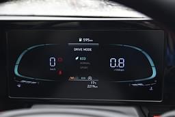 Hyundai Verna Dashboard