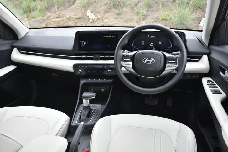 Fully Digital Instrument Cluster