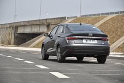 Hyundai Verna Rear View