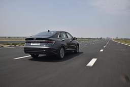 Hyundai Verna Rear Right Three Quarter