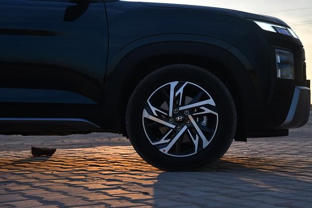 Alloy Wheels Image - 14256