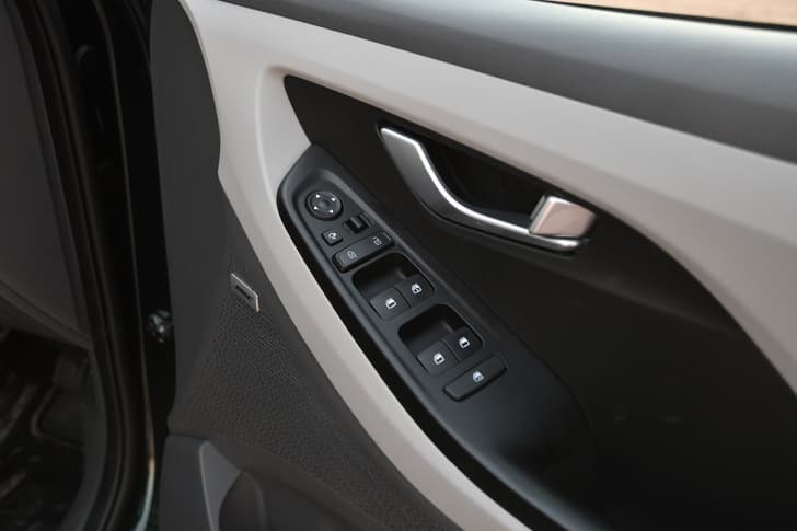 Hyundai Creta Door Controls