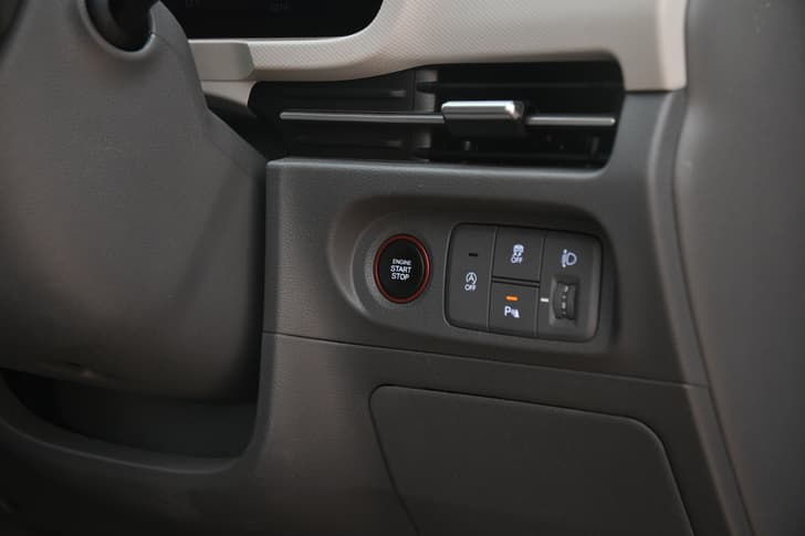 Hyundai Creta Keyless Start
