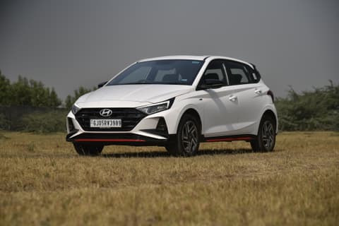 i20