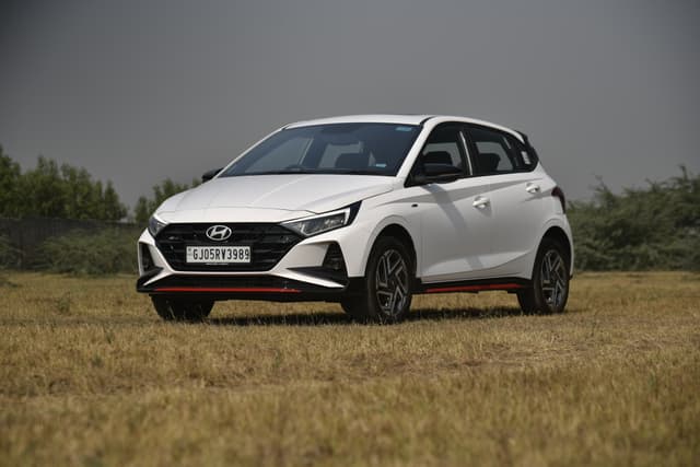 Hyundai i20 Front Left Three Quarter